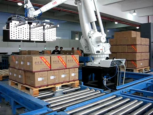 樂(lè )仆碼垛機洋河酒廠(chǎng)碼垛項目